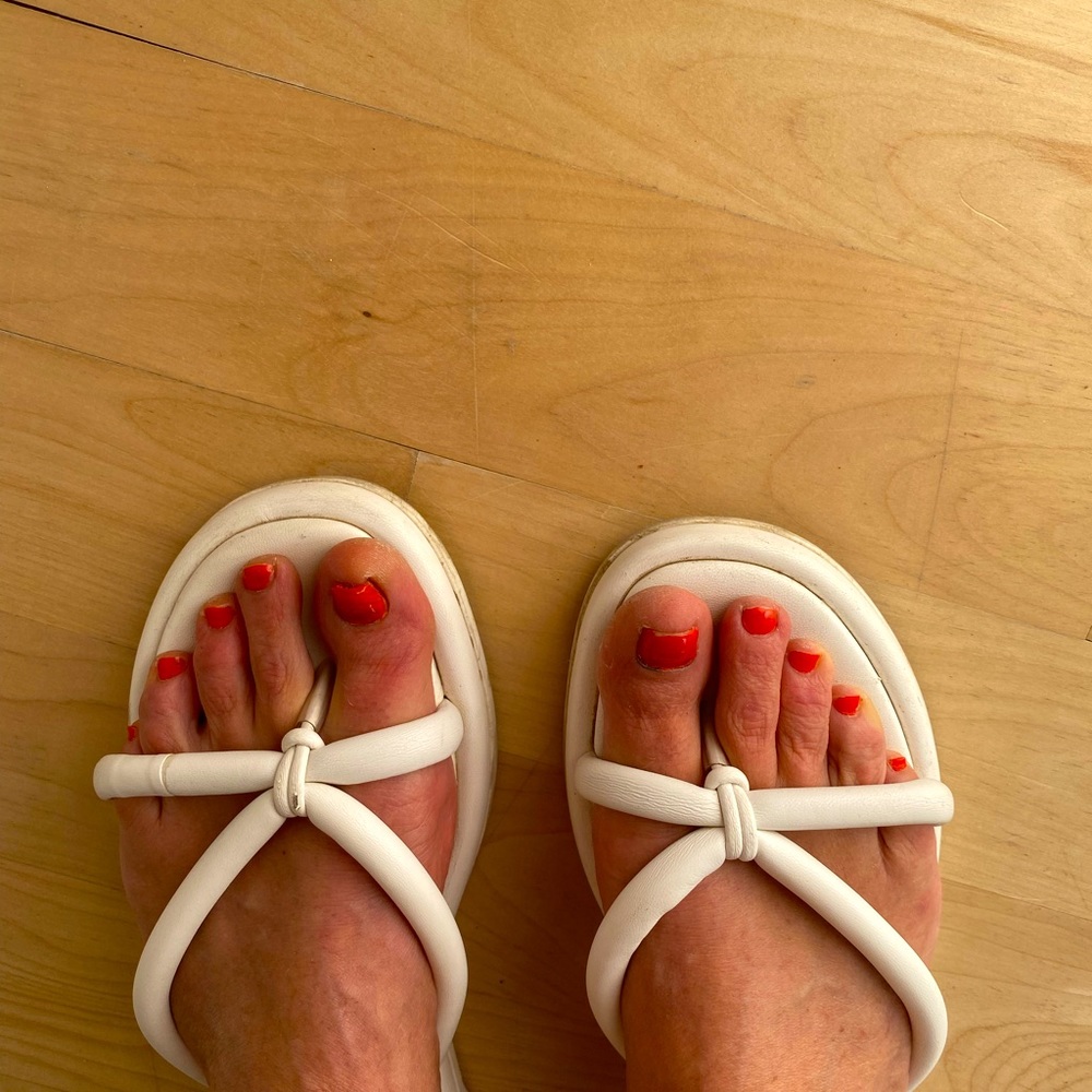 Seychelles padded flip flops - like walking on clouds!